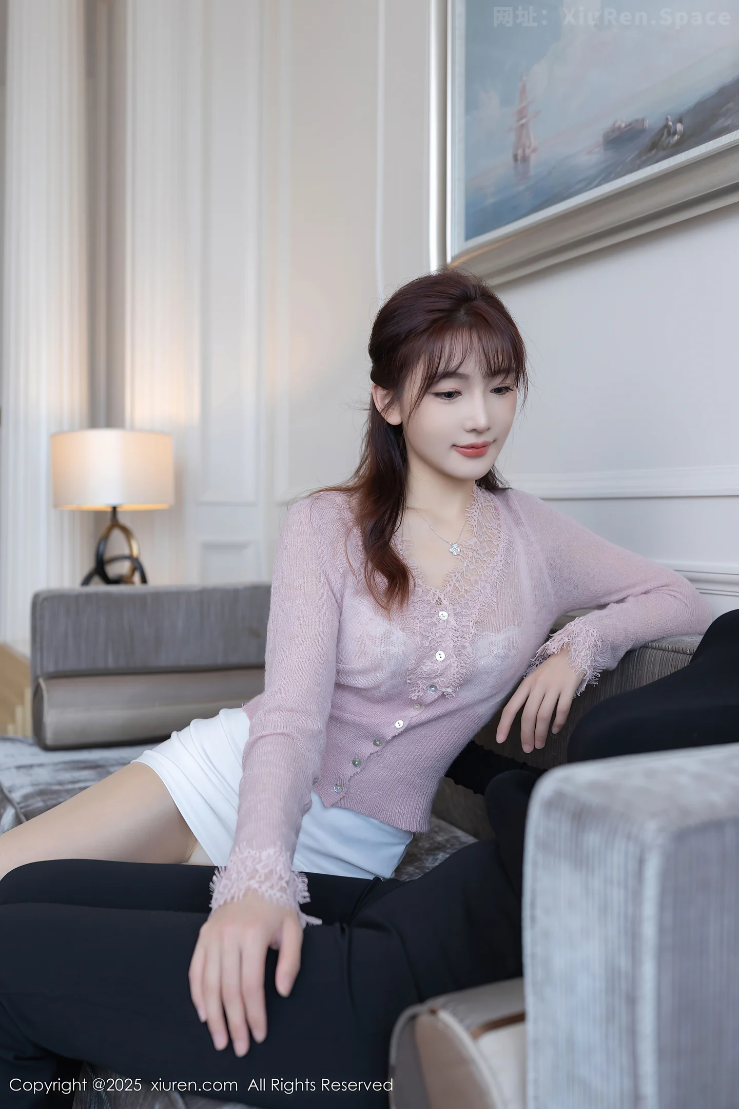 图片[3]-[XiuRen秀人网] VOL.10136 模特陆萱萱粉色上衣露性感白色内衣配超薄肉丝秀柔美身姿诱惑写真80P-秀人网官方网站